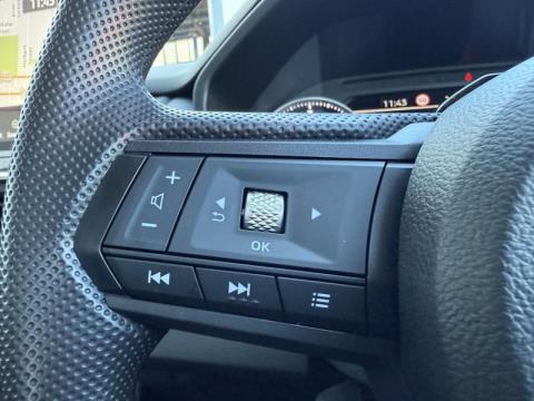 2025 Mitsubishi Triton - Thumbnail