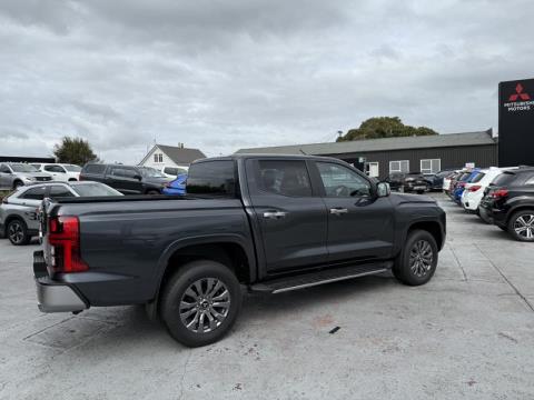2025 Mitsubishi Triton - Thumbnail