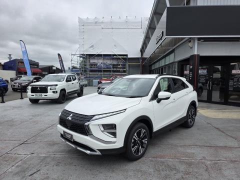 2025 Mitsubishi Eclipse Cross - Thumbnail