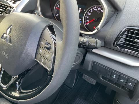 2025 Mitsubishi Eclipse Cross - Thumbnail