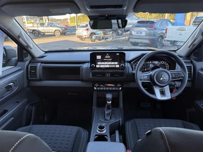 2025 Mitsubishi Triton