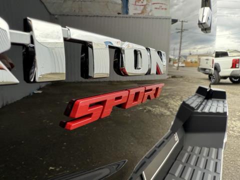 2025 Mitsubishi Triton - Thumbnail