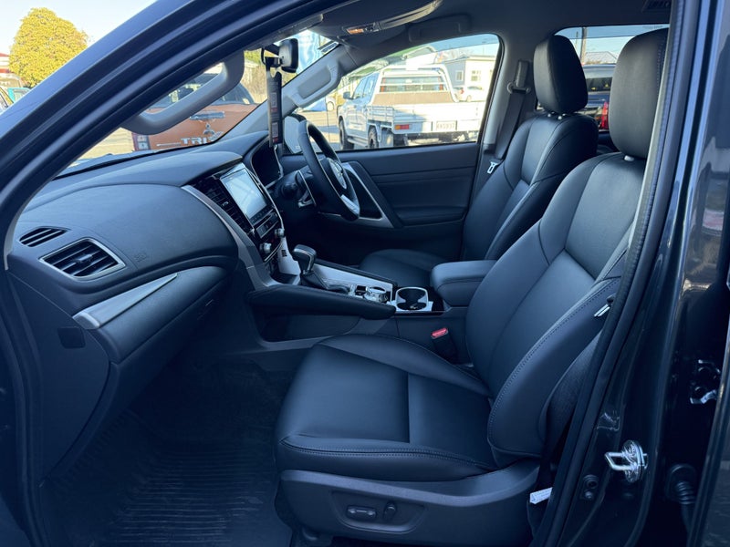 2025 Mitsubishi Pajero Sport
