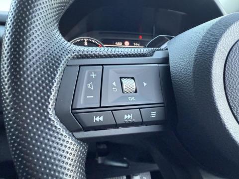 2024 Mitsubishi Triton - Thumbnail