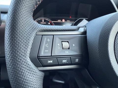 2025 Mitsubishi Triton - Thumbnail