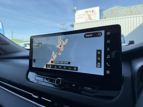 2025 Mitsubishi Outlander - Thumbnail