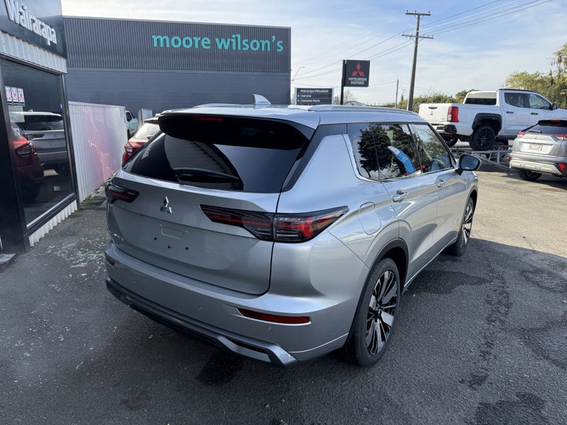 2025 Mitsubishi Outlander