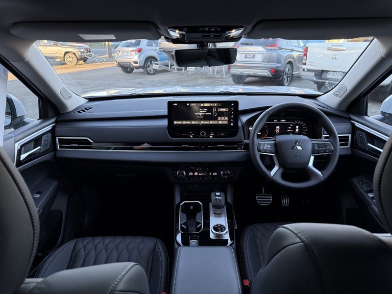2025 Mitsubishi Outlander