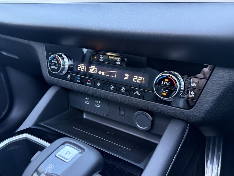 2025 Mitsubishi Outlander