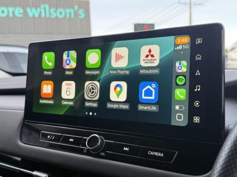 2025 Mitsubishi Outlander - Thumbnail