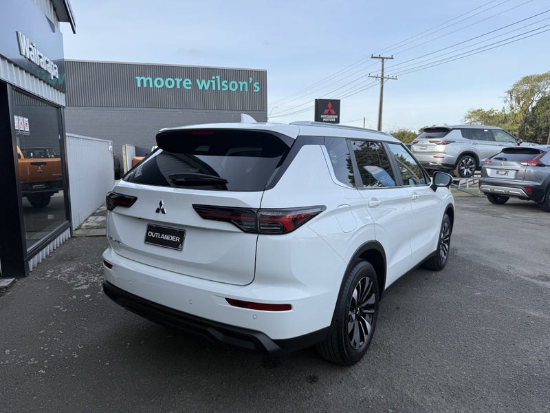 2025 Mitsubishi Outlander