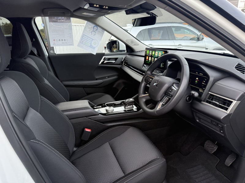 2025 Mitsubishi Outlander