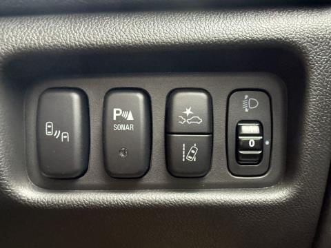 2025 Mitsubishi ASX - Thumbnail