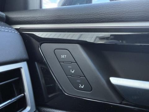 2025 Mitsubishi Outlander - Thumbnail