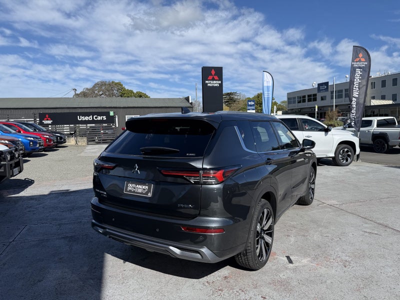2025 Mitsubishi Outlander
