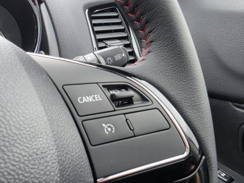 2025 Mitsubishi ASX - Thumbnail