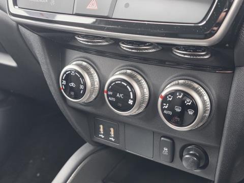 2025 Mitsubishi ASX - Thumbnail