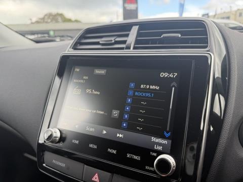 2025 Mitsubishi ASX - Thumbnail