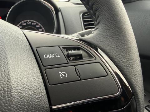 2025 Mitsubishi ASX - Thumbnail