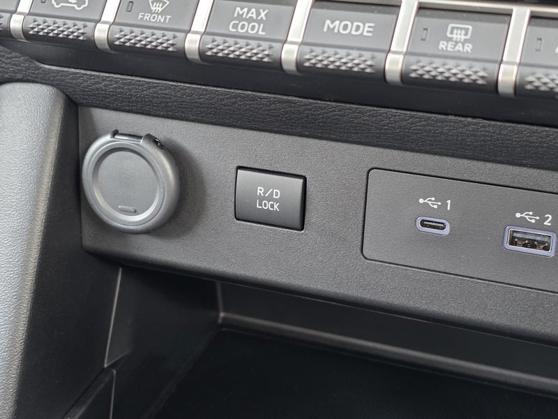 2025 Mitsubishi Triton