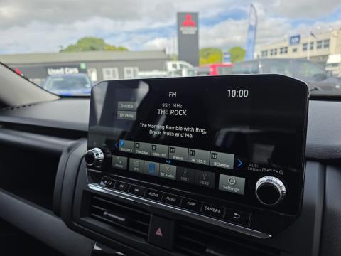 2025 Mitsubishi Triton - Thumbnail