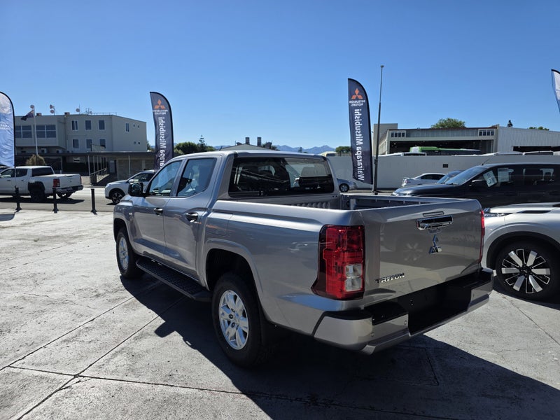 2025 Mitsubishi Triton