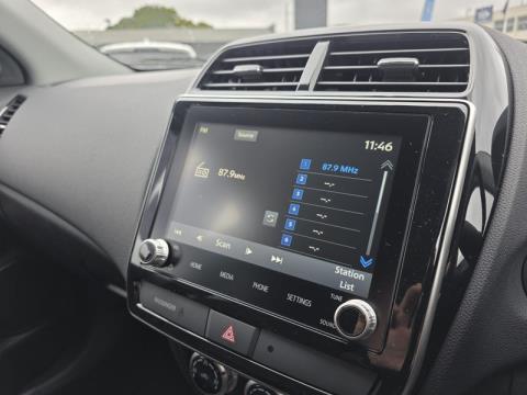 2025 Mitsubishi ASX - Thumbnail