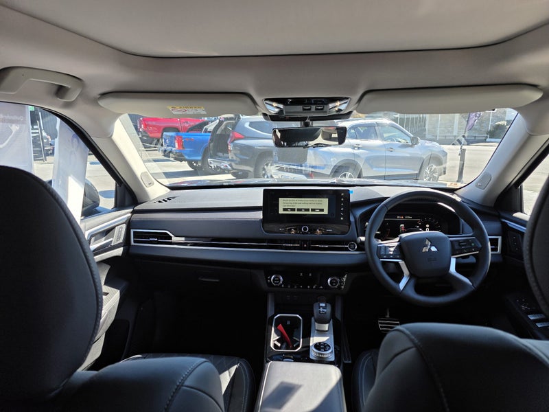 2025 Mitsubishi Outlander