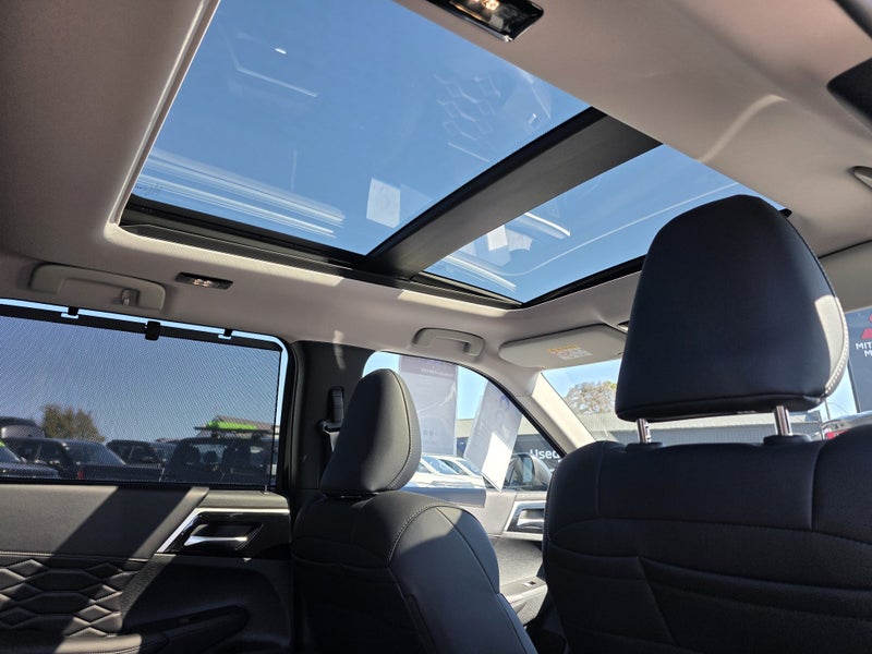 2025 Mitsubishi Outlander