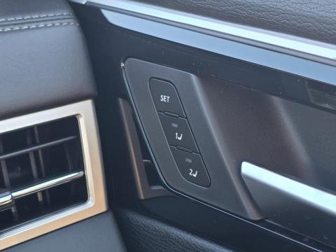 2025 Mitsubishi Outlander - Thumbnail