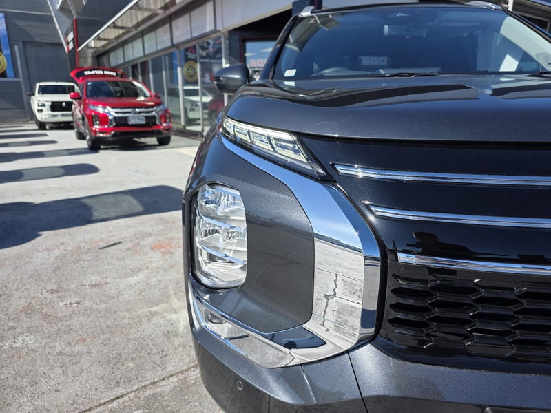 2025 Mitsubishi Outlander