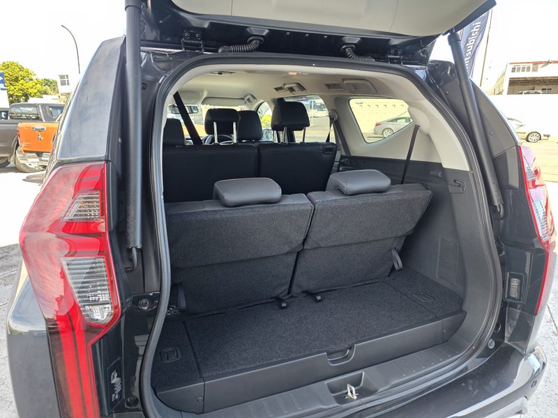 2025 Mitsubishi Pajero Sport