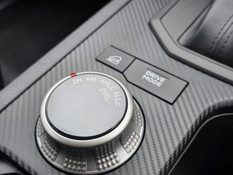 2025 Mitsubishi Triton - Thumbnail