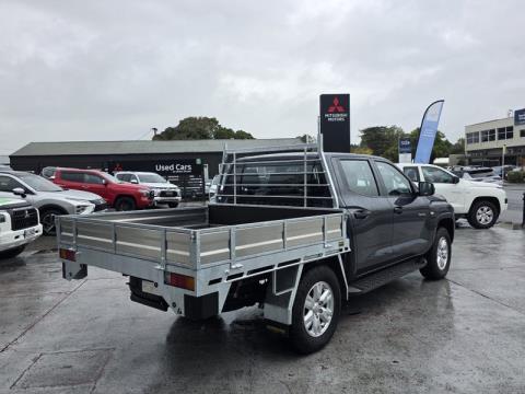 2025 Mitsubishi Triton - Thumbnail