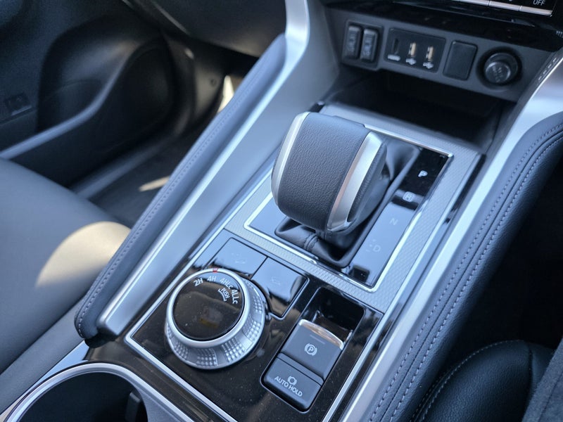 2025 Mitsubishi Pajero Sport