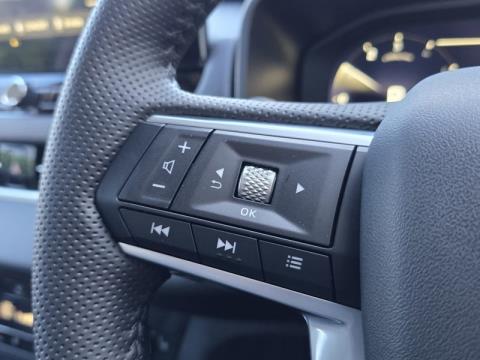 2026 Mitsubishi Outlander - Thumbnail
