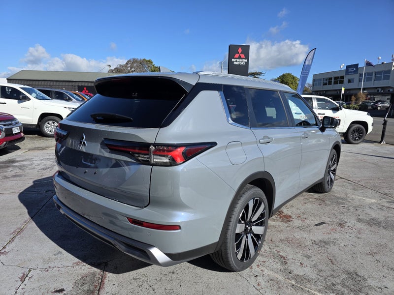 2026 Mitsubishi Outlander
