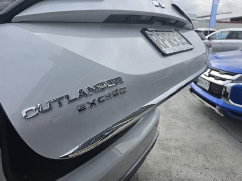 2026 Mitsubishi Outlander - Thumbnail