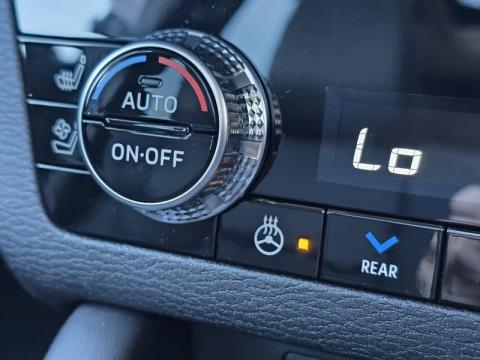 2026 Mitsubishi Outlander - Thumbnail