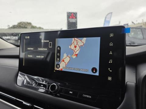 2026 Mitsubishi Outlander - Thumbnail