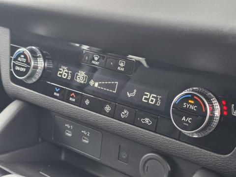 2026 Mitsubishi Outlander - Thumbnail