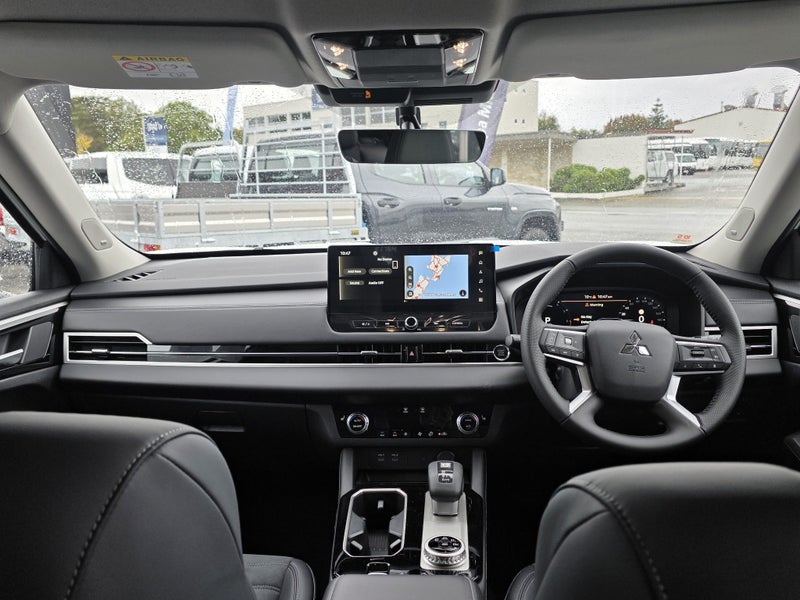 2026 Mitsubishi Outlander