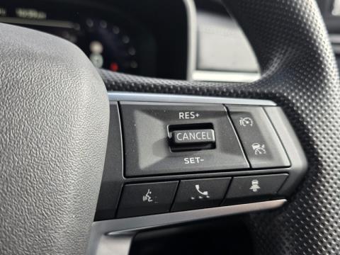 2026 Mitsubishi Outlander - Thumbnail