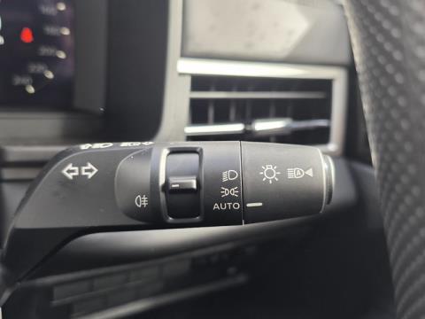 2026 Mitsubishi Outlander - Thumbnail