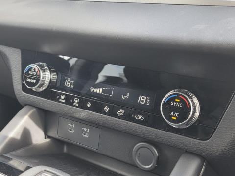 2026 Mitsubishi Outlander - Thumbnail