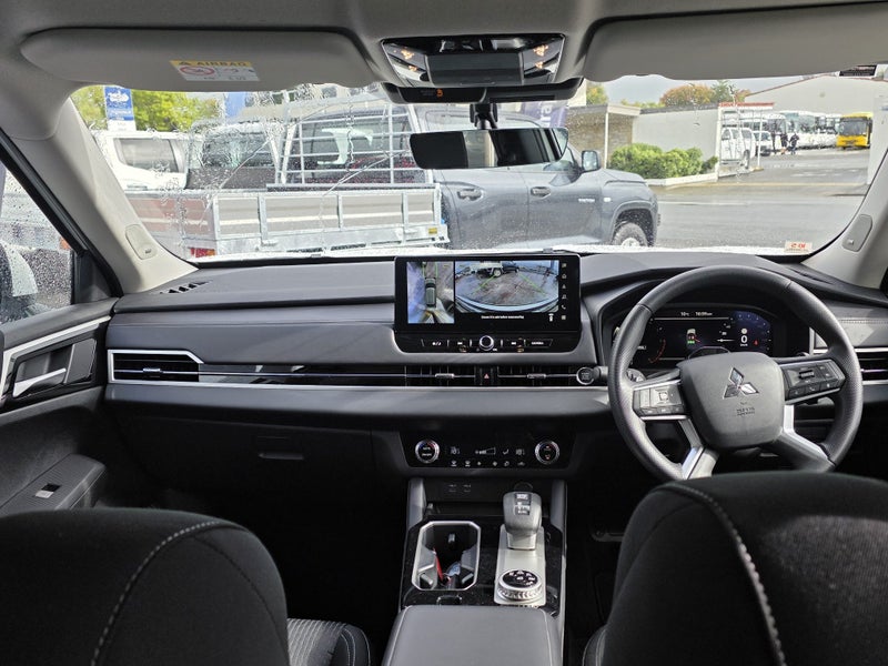 2026 Mitsubishi Outlander