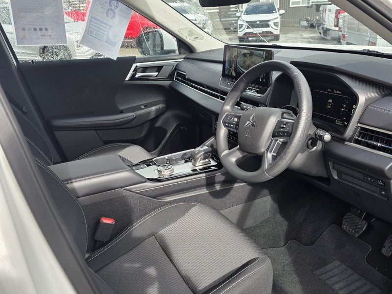 2026 Mitsubishi Outlander