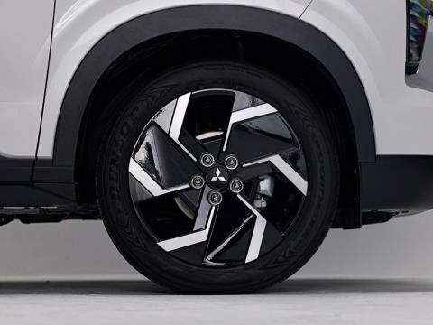 2027 Mitsubishi Outlander Sport - Thumbnail