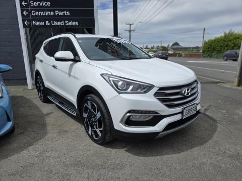 2018 Hyundai Santa Fe - Thumbnail